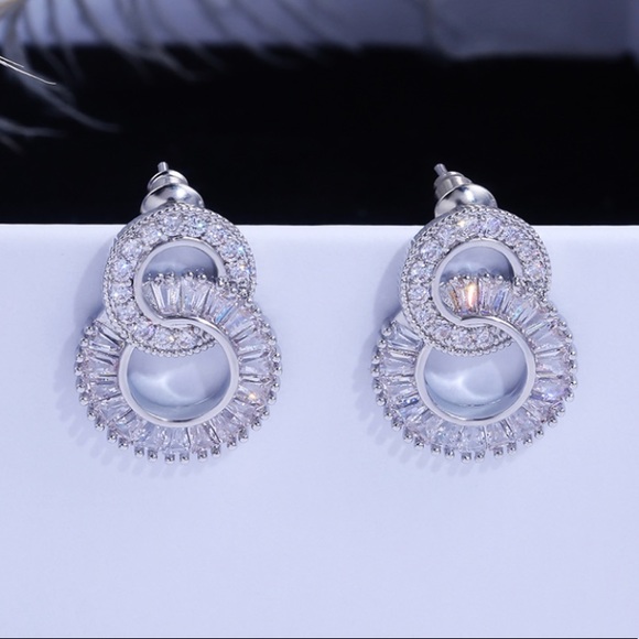 ¥NEW 925 Sterling Silver Diamond Hoop Earrings - Picture 8 of 8